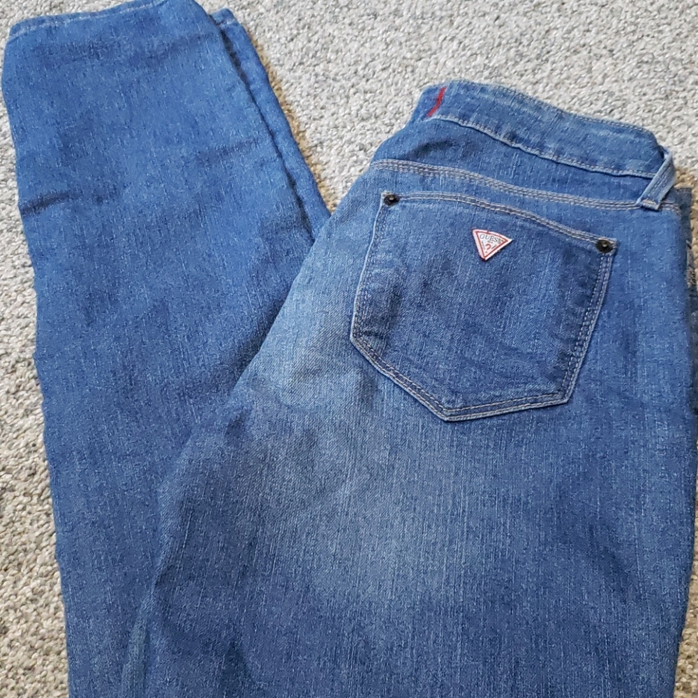 VTG Guess Jeans Medium Rise Curvy Skinny